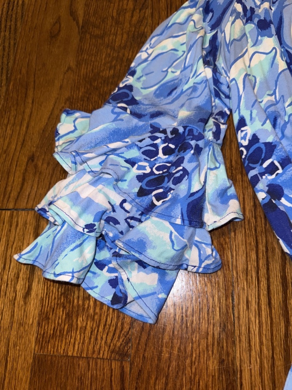 LILLY PULITZER Calla Off Shoulder Romper Catch N Keep Coastal Blue XXS GUC - Picture 3 of 6
